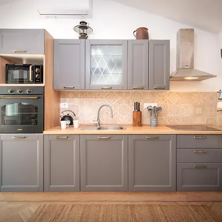 Вилла Holliday House Olea - - Island Hvar
